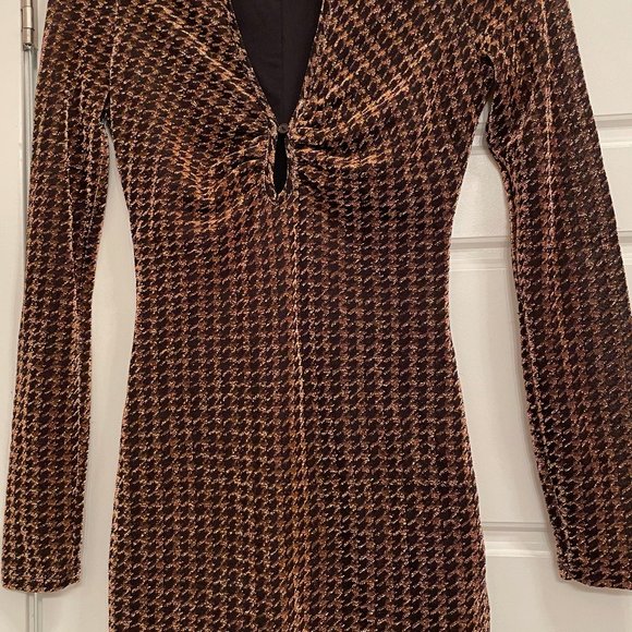 ASTR The Label - Nia Copper Metallic Houndstooth Mini Dress | Small |NWOT / New - Picture 7 of 8